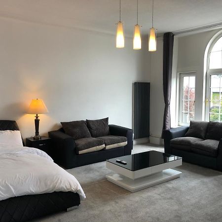 Premier 2 Bed Flat C Apartamento Broxburn Exterior foto