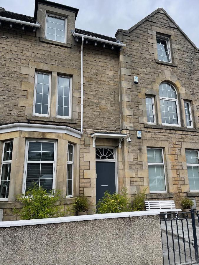 Premier 2 Bed Flat C Apartamento Broxburn Exterior foto